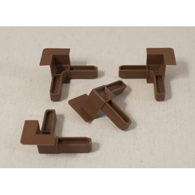 Уголок для внутреннего профиля москитной сетки – золотой дуб, прочный и надежный